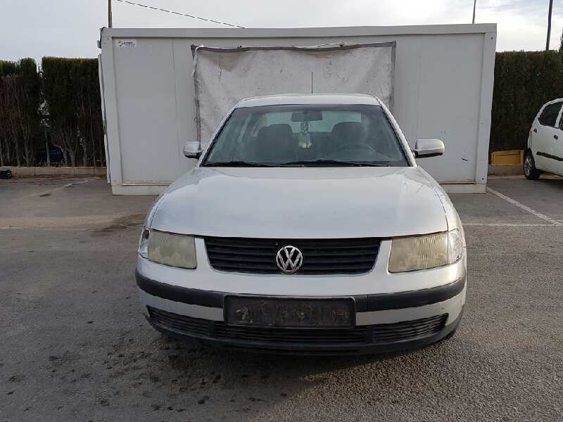 VOLKSWAGEN Passat B5 (1996-2005) Radiateur de climatisation 8D0260401D, 4825941 18665868