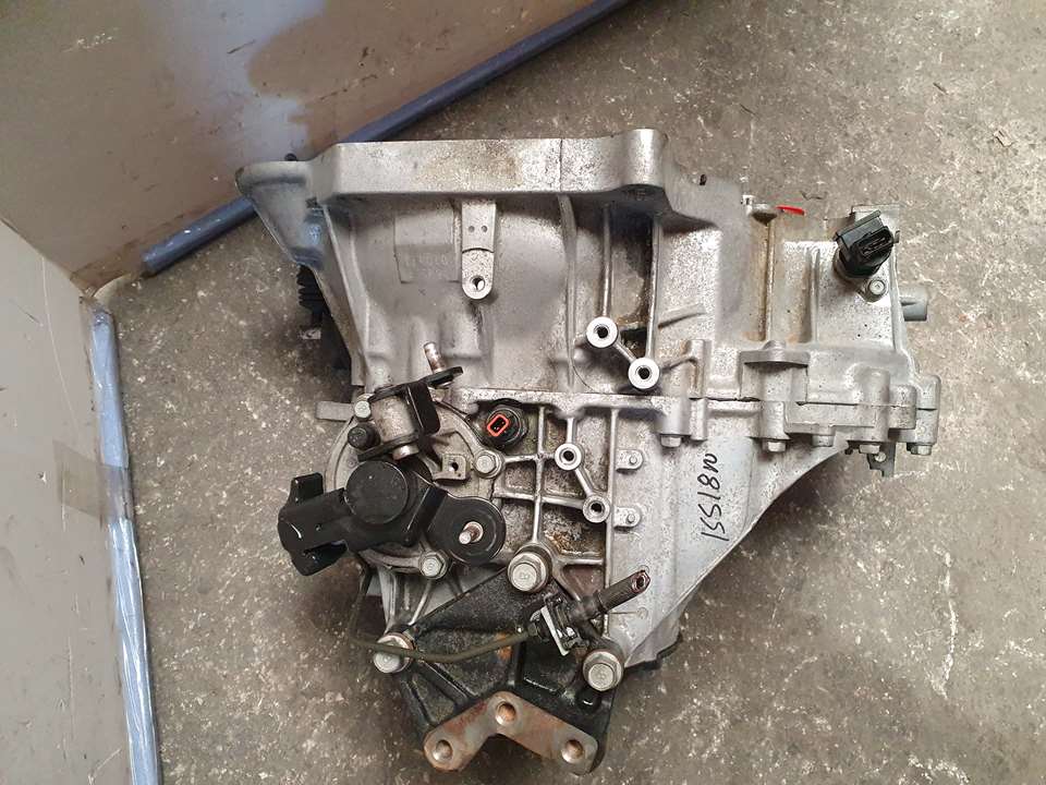 KIA Soul 2 generation (2014-2020) Gearbox T8W5,010911 24511717