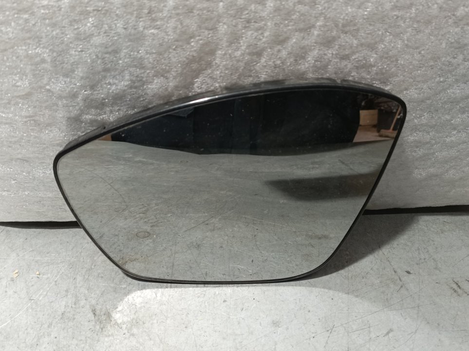 VOLKSWAGEN C3 2 generation (2009-2016) Front Left Door Mirror Glass 232634089 18726069