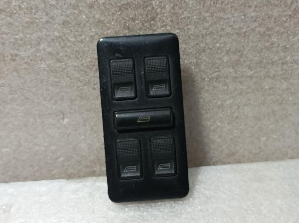 OPEL 100 4A/C4 (1990-1994) Front Left Door Window Switch 4A0959515 24039612