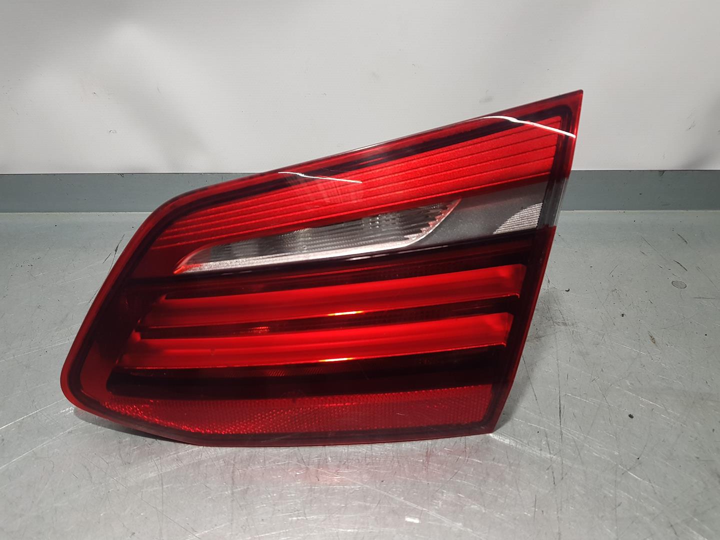 BMW 2 Series Active Tourer F45 (2014-2018) Rear Right Taillight Lamp 731104208, INTERIOR 24024738