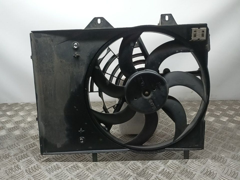 PEUGEOT 2008 1 generation (2013-2020) Ventilateur diffuseur 9801666680, T300093A 23630740