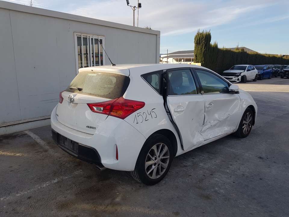 TOYOTA Auris 2 generation (2012-2015) Левая противотуманка переднего бампера 8122002110, 90008497 22753866