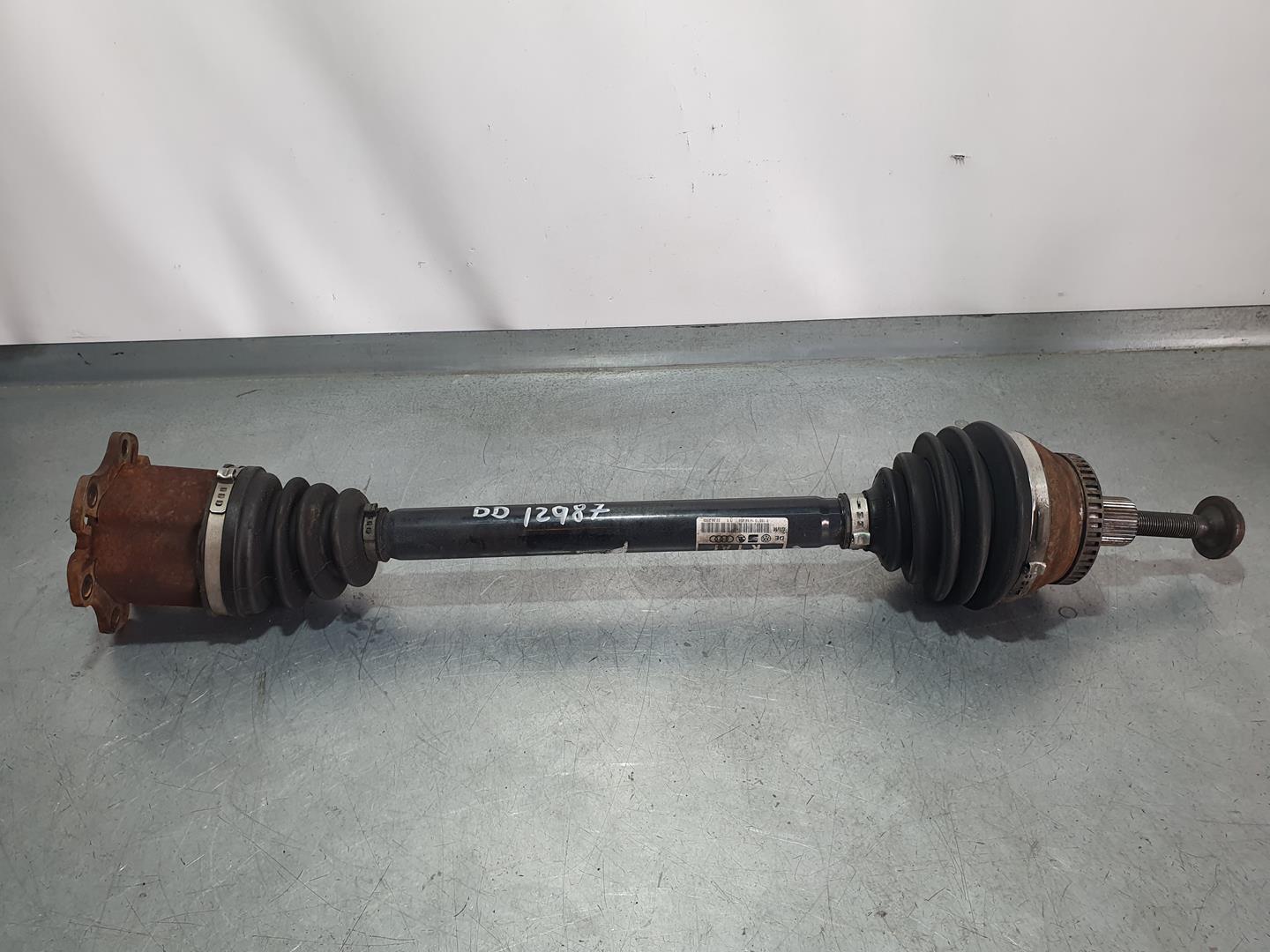 SEAT Exeo 1 generation (2009-2012) Front Right Driveshaft 8E0407271AT, 8150151484459, GWM 18676501