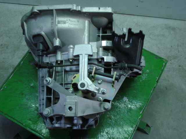 PEUGEOT Focus 2 generation (2004-2011) Gearbox 3M5R7002YF 18435029