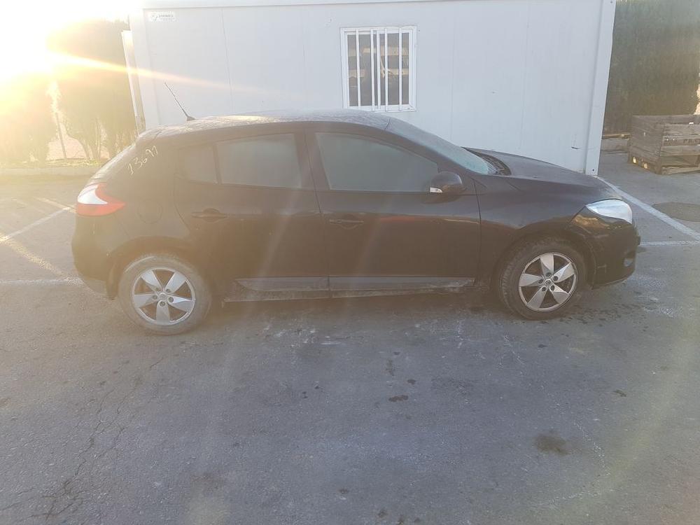 RENAULT Megane 3 generation (2008-2020) Galinių dešinių durų stiklo pakelėjas 827300003R, 966363101 18709840