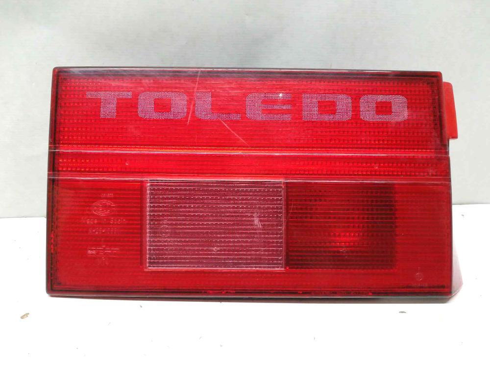 SEAT Toledo 1 generation (1991-1999) Rear Left Taillight 1L0945093E 18347546