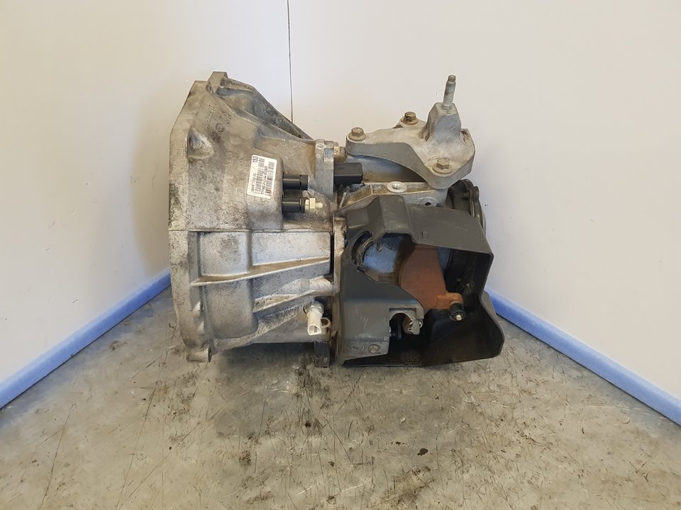 OPEL Fiesta 5 generation (2001-2010) Коробка передач 2N1R7002EC 21432789