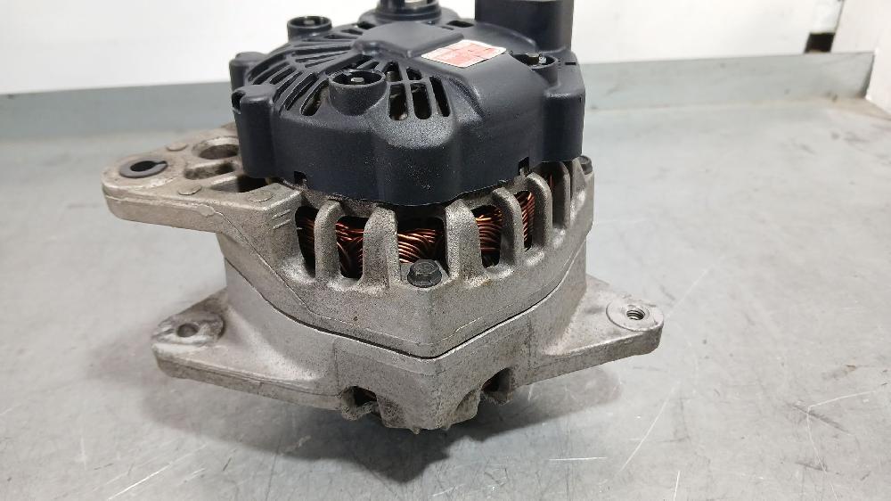 Alternator G4ED 3730022650 de Kia Cerato sedán (ld) 2005-2006 105 CV con 107028 km - pieza usada