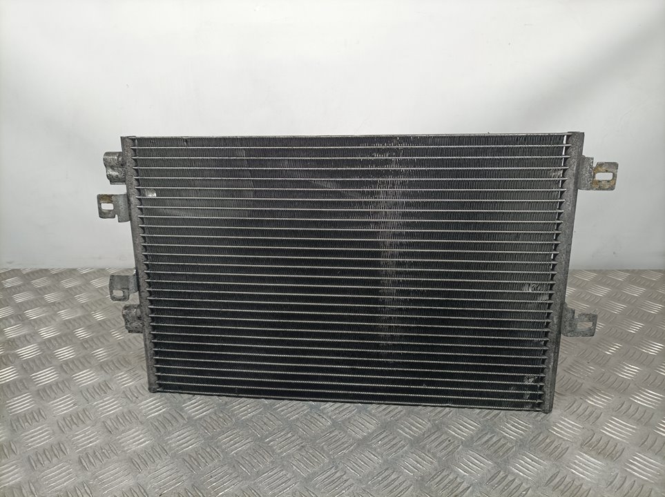 RENAULT Kangoo 1 generation (1998-2009) Охлаждающий радиатор 8200137650, 879997P, VALEO 21740124
