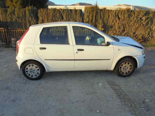 FIAT Punto 3 generation (2005-2020) Priekinių dešinių durų veidrodis C/MANDO 18497757