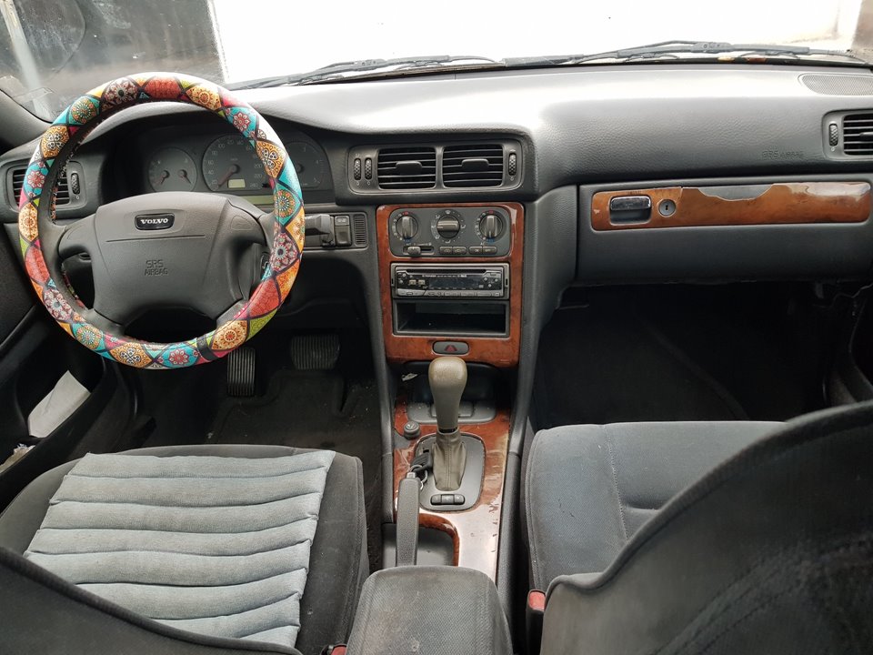 VOLVO S70 1 generation (1997-2000) Front Left Driveshaft 24081448
