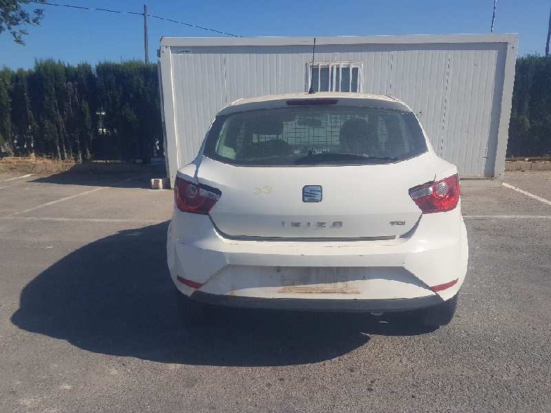 SEAT Ibiza 4 generation (2008-2017) Охлаждающий радиатор 6R01212530,3570001,BEHR 18686448