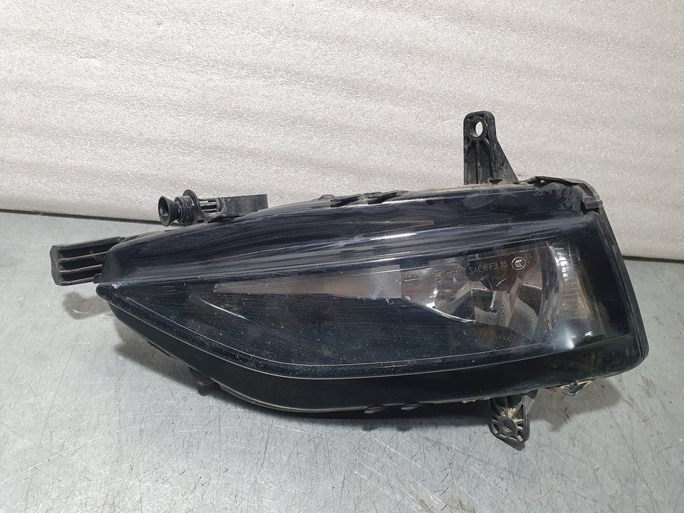 JEEP Golf 7 generation (2012-2024) Front Left Fog Light 5G0941661F,90140489 20146604