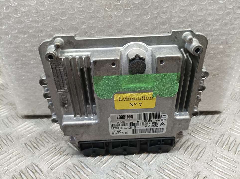 MERCEDES-BENZ Rapid 2 generation (1985-2023) Engine Control Unit ECU 9661377180,0281011629 25314844