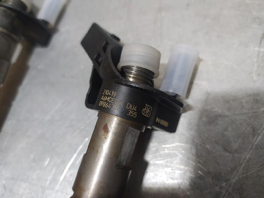 MERCEDES-BENZ CLK AMG GTR C297 (1997-1999) Fuel Injector 0986435355 23659519