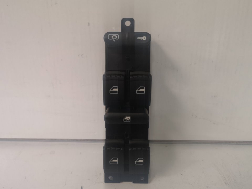 VOLKSWAGEN Bora 1 generation (1998-2005) Front Left Door Window Switch 1J4959857D 21103369