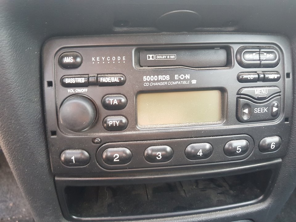 FORD Escort 5 generation (1990-2000) Muzikos grotuvas be navigacijos 23641792