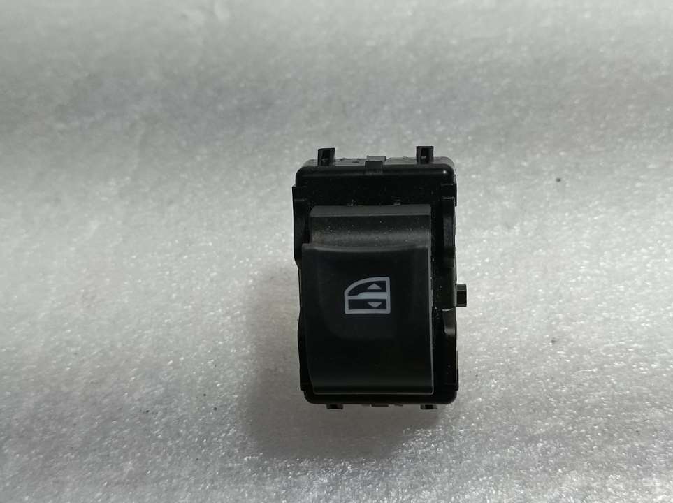 RENAULT Clio 3 generation (2005-2012) Rear Right Door Window Control Switch 254218614R 22602369