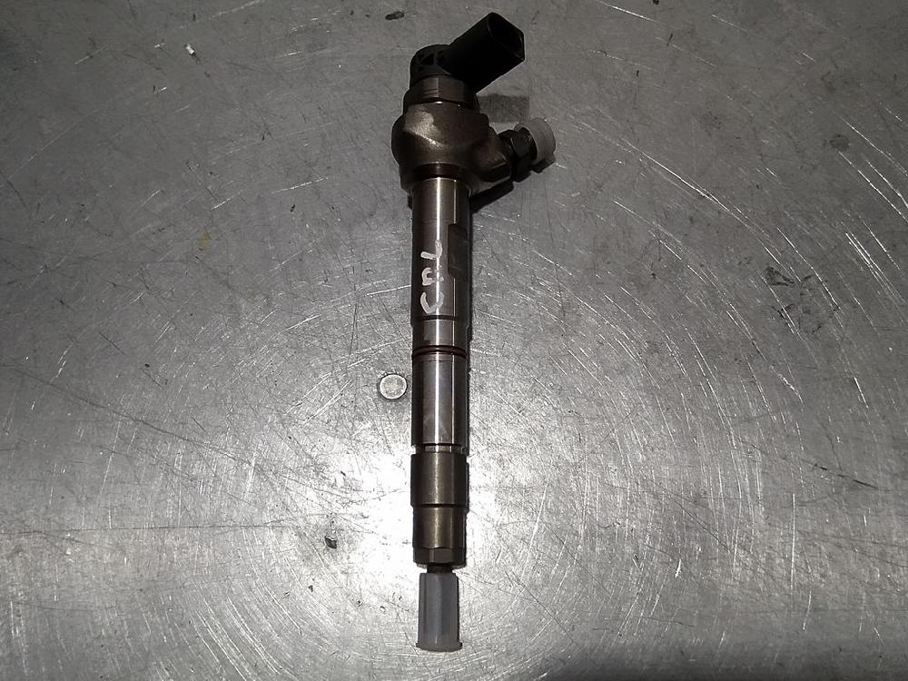 SEAT Leon 3 generation (2012-2020) Injector de combustibil 04L130277AC, 0445110469 20768290