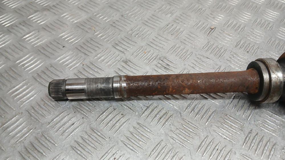 Antriebswelle vorne rechts YH01 9809527980 de Peugeot Rifter 2018-0 131 CV - pieza usada