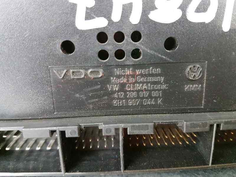 VOLKSWAGEN Passat B5 (1996-2005) Pегулятор климы 3B1907044K, 412206017001, VDO 18572886