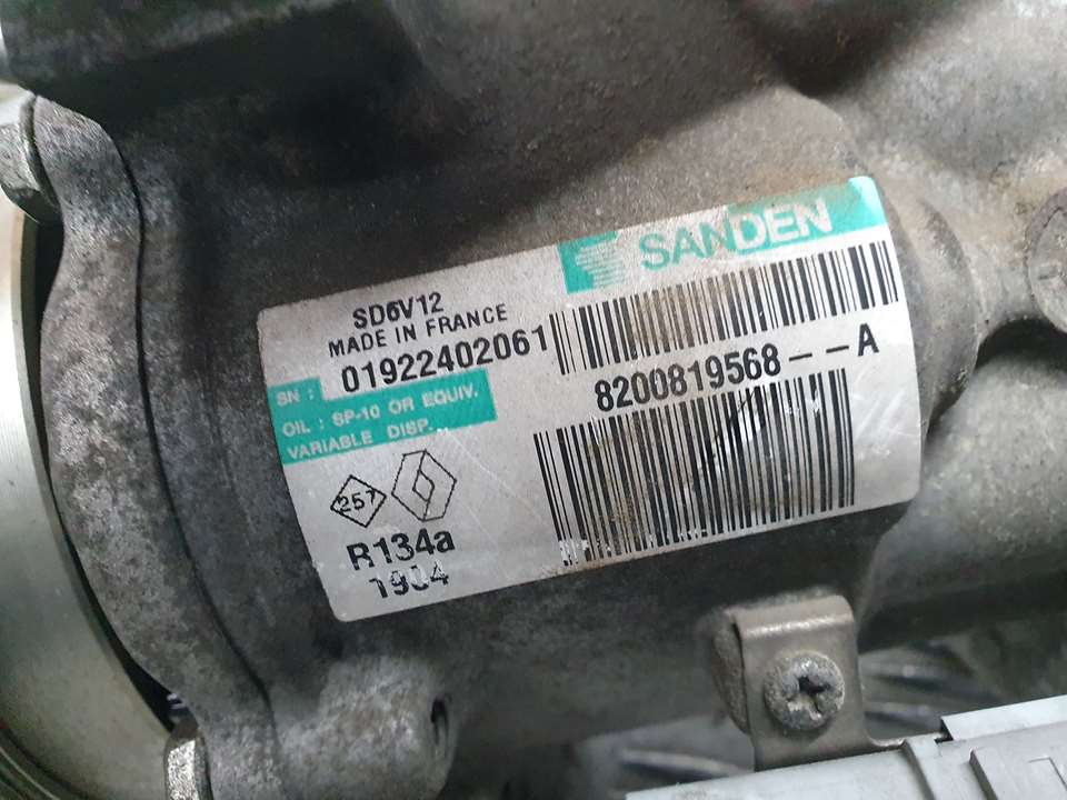 RENAULT Clio 3 generation (2005-2012) Kondicionieriaus siurblys (kompresorius) 8200819568A,SD6V12 23101685