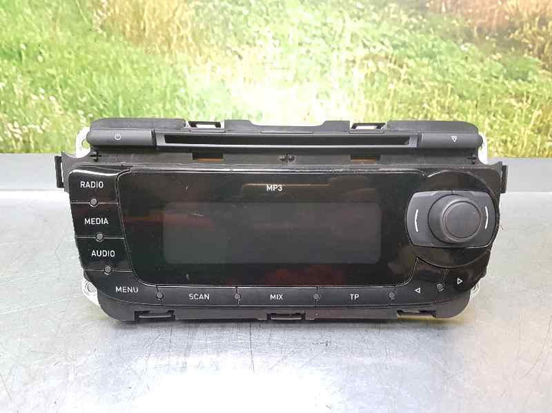 SEAT Leon 2 generation (2005-2012) Music Player Without GPS 1P0035153D 18610339