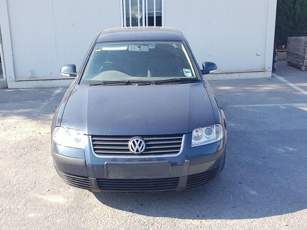 VOLKSWAGEN Passat B5 (1996-2005) Диффузор 06B121347, BEHR 25059395