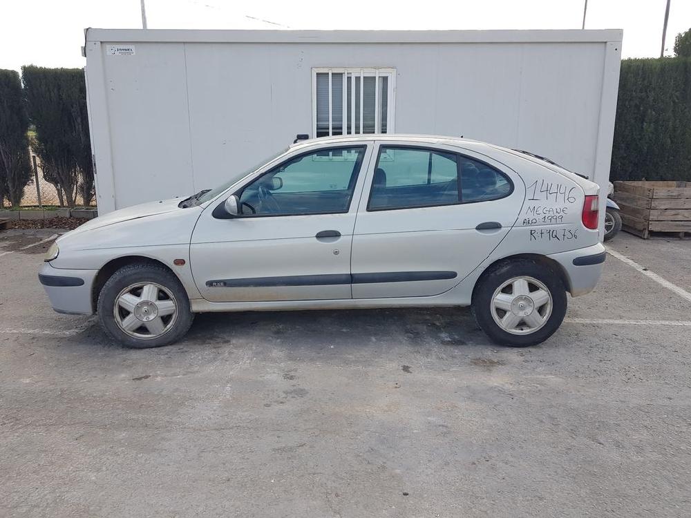 RENAULT Megane 1 generation (1995-2003) Váltóáramú generátor 7700431943,2542326B 23631929