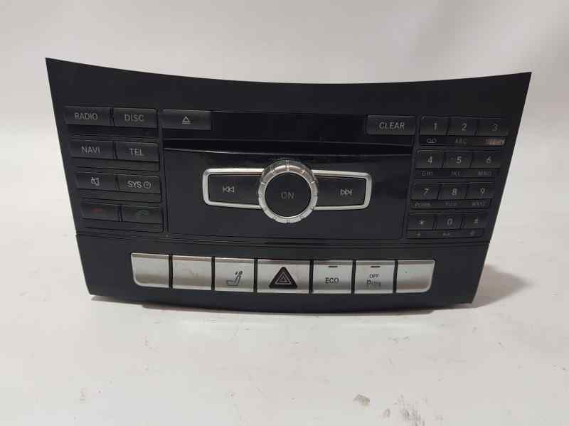 MERCEDES-BENZ E-Class W212/S212/C207/A207 (2009-2016) Lecteur de musique avec GPS A2129008524ZGS001 24036182