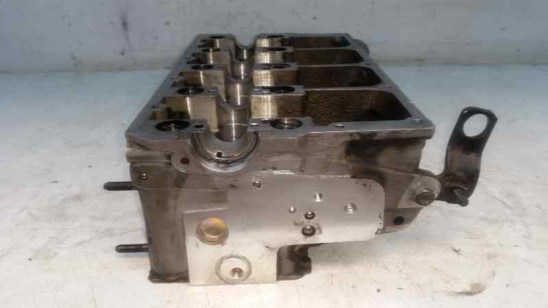 VOLKSWAGEN Passat B5 (1996-2005) Engine Cylinder Head 038103373R 18540332