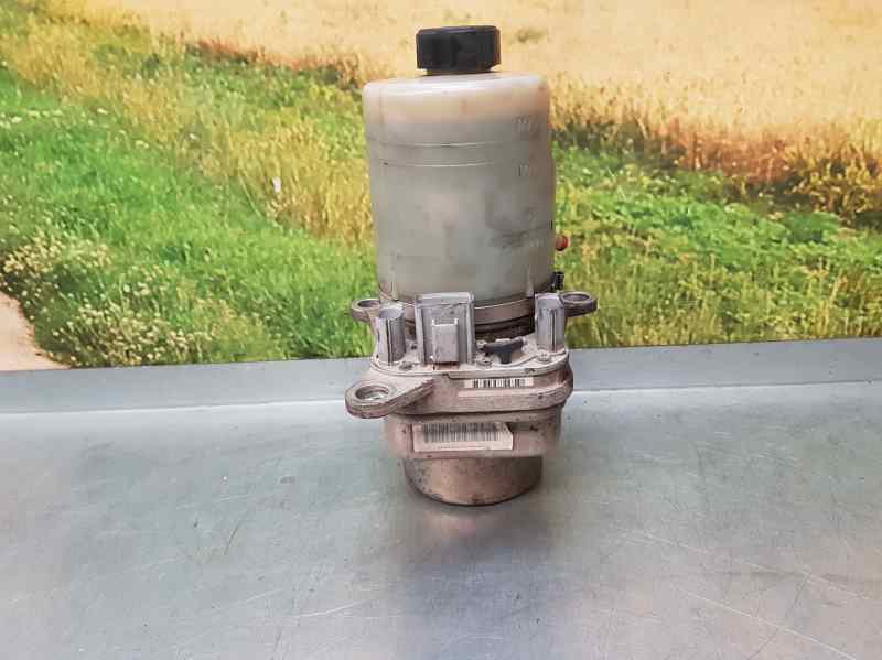 PEUGEOT Focus 2 generation (2004-2011) Power Steering Pump 4M513K514BF 18571496