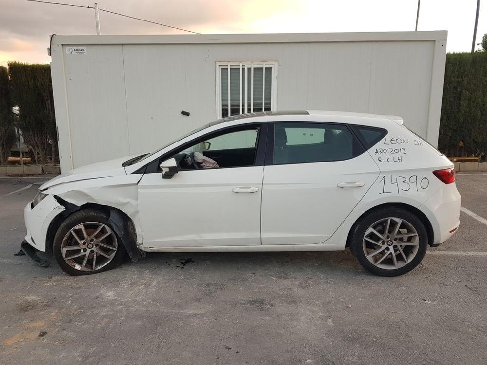 SEAT Leon 3 generation (2012-2020) Воздухомер воздушного фильтра 04L906461B,5WK98102 23630899