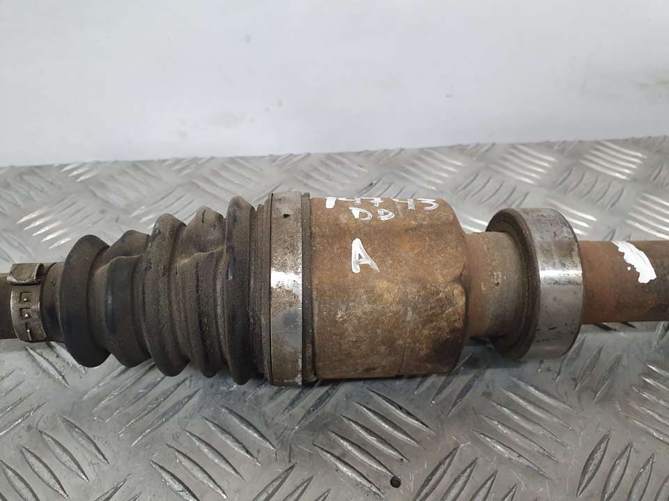 RENAULT Clio 3 generation (2005-2012) Front Right Driveshaft 391009101R 22545477