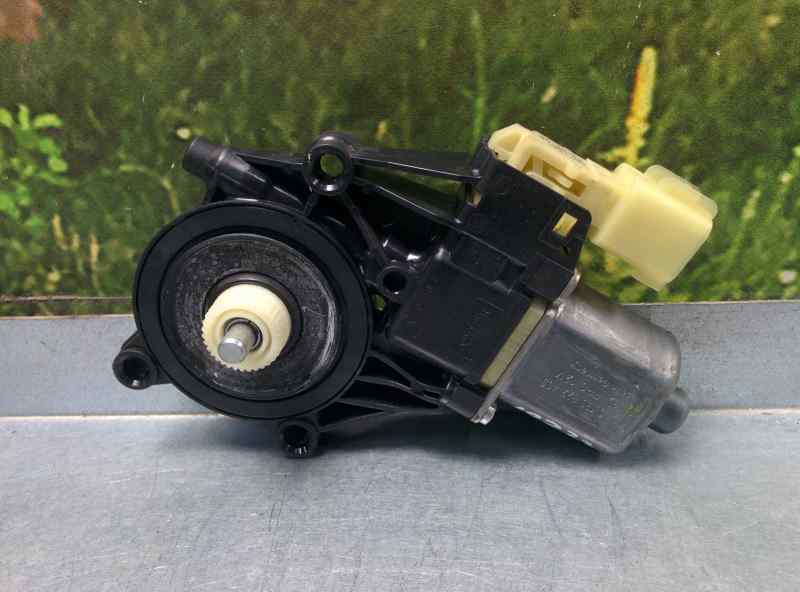 HONDA Fiesta 5 generation (2001-2010) Front Right Door Window Control Motor 8A6114553B 18643024