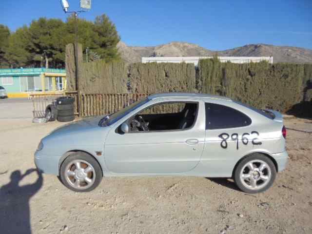 RENAULT Megane 1 generation (1995-2003) Воздухомер воздушного фильтра 7700109812, 5WK9620, SIEMENS 18496211