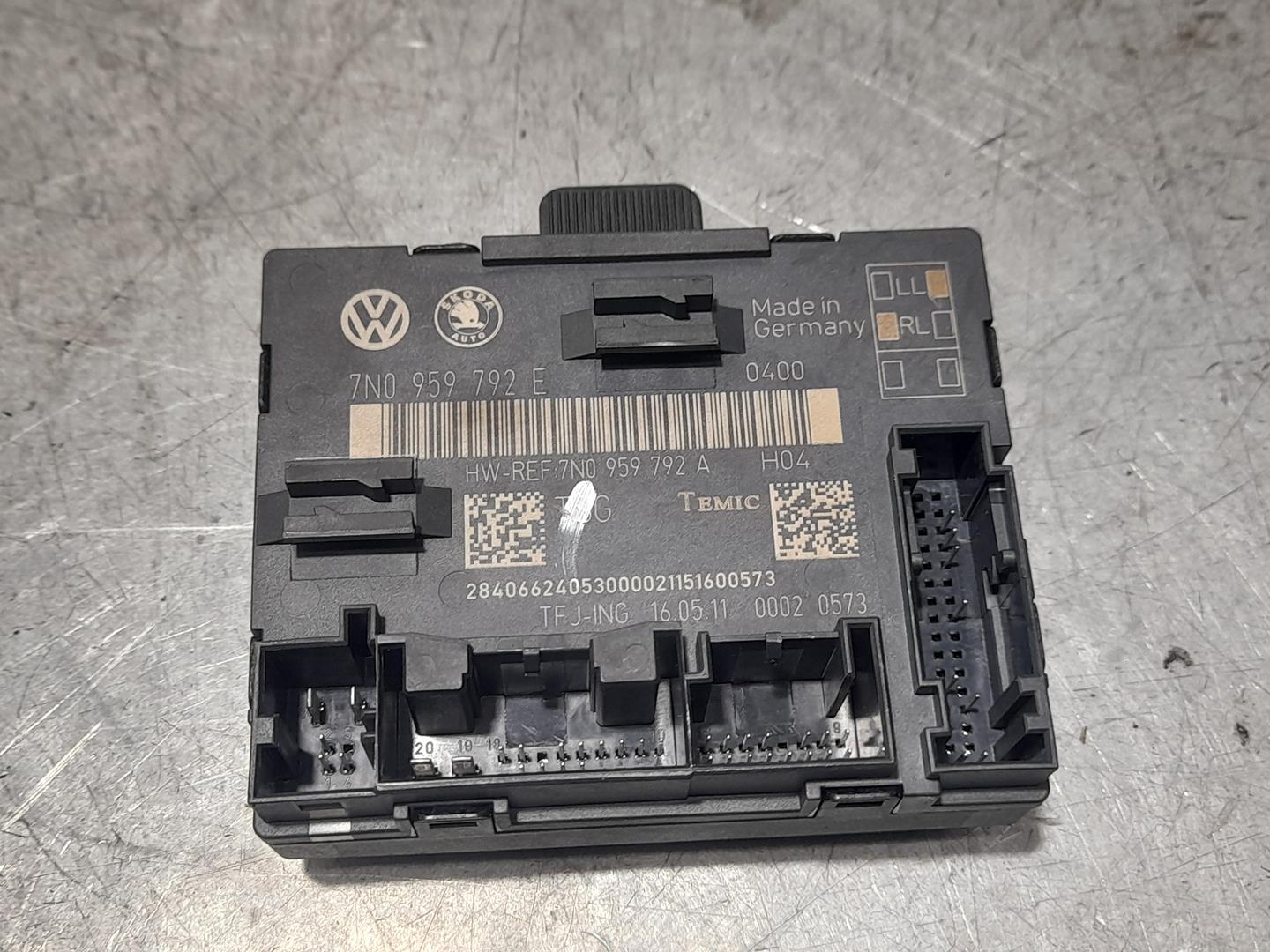 SEAT Alhambra 2 generation (2010-2021) Other Control Units 7N0959792E, TEMIC 23575542