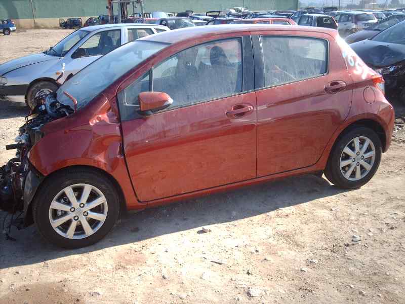 TOYOTA Yaris 3 generation (2010-2019) Стеклоподъемник передней левой двери 7PINS 18455939