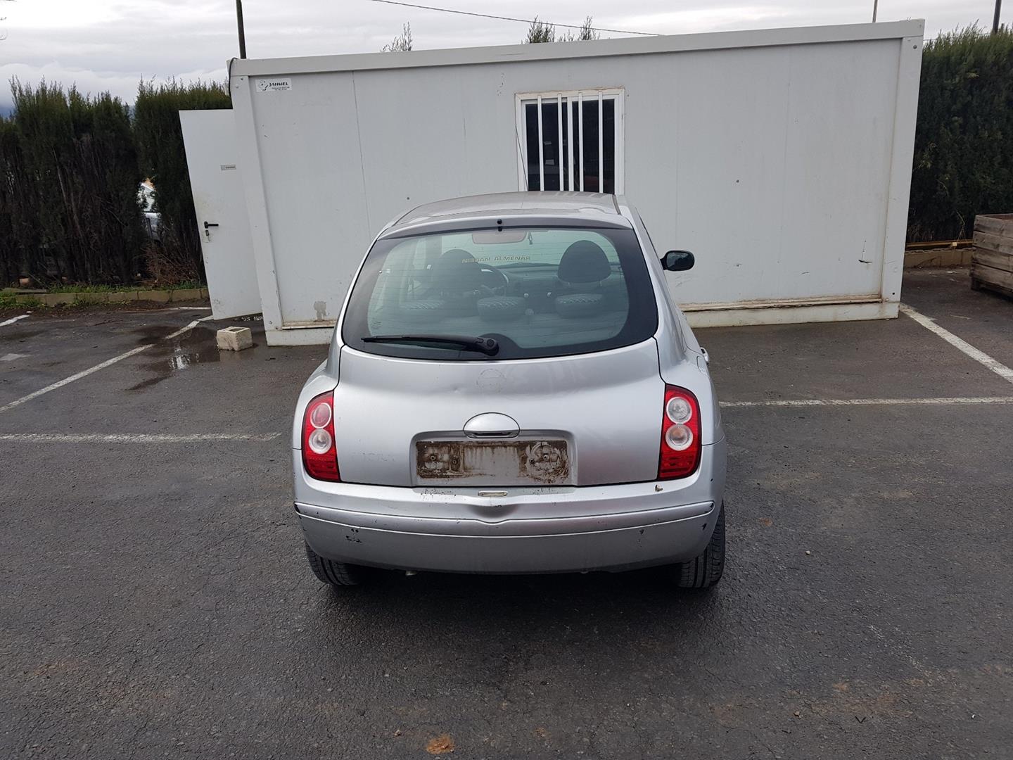 NISSAN Micra K12 (2002-2010) Priekinių dešinių durų stiklo pakelėjas ELECTRICO2PINS 23656627