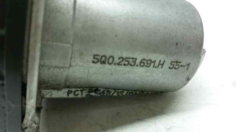 SEAT Leon 3 generation (2012-2020) Duslintuvo sklendžių varikliukas 5Q0253691H, PIERBURG 18541077
