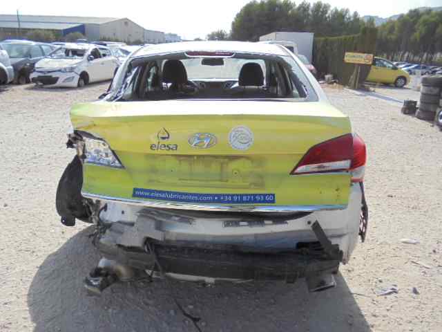 HYUNDAI i40 VF (1 generation) (2011-2020) Indikeringstorkarspaksbrytare 934202Y610 24007747