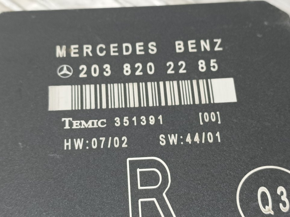 MERCEDES-BENZ C-Class W203/S203/CL203 (2000-2008) Comfort Control Unit 2038202285, TRASERODERECHO 18681953