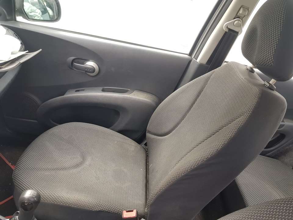 SEAT Micra K12 (2002-2010) Priekšējais labais sēdeklis C/AIRBAG 24115492