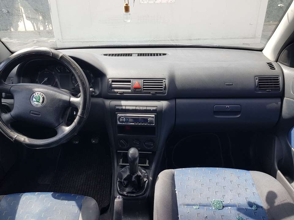 TOYOTA Corolla 8 generation E110 (1995-2002) Priekinių kairių durų stiklo pakelėjas ELECTRICO 25328665