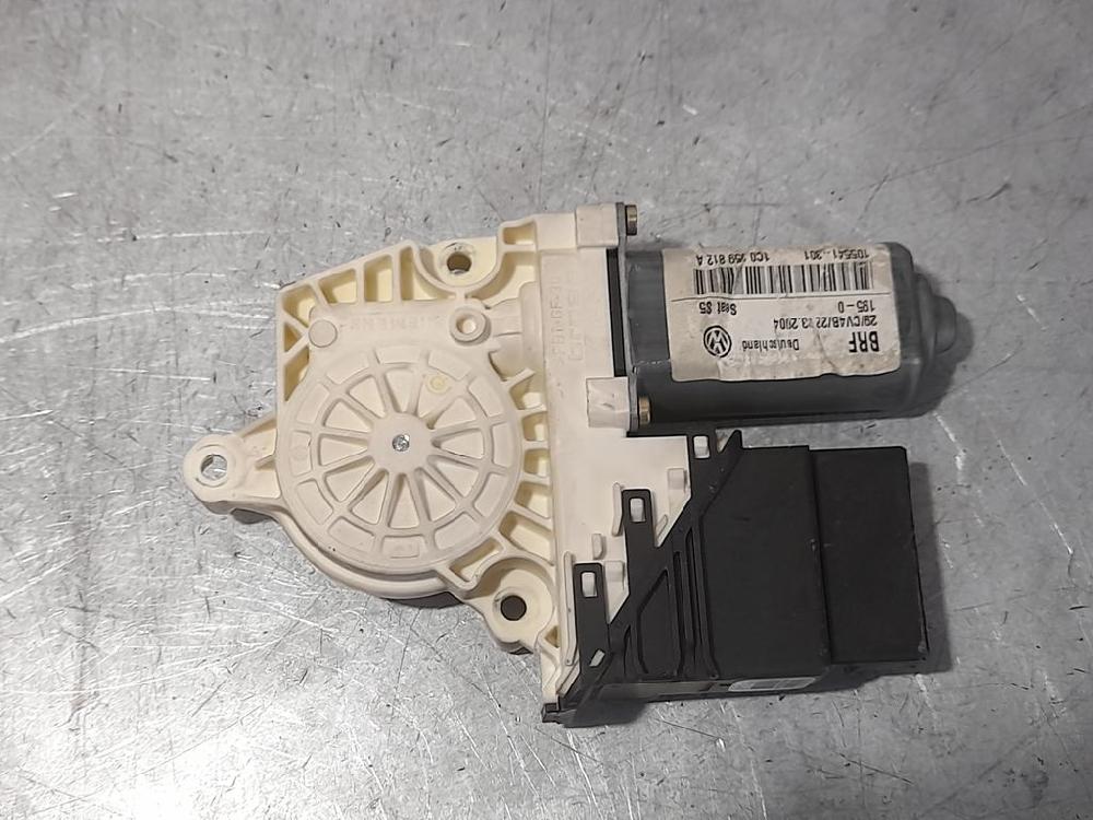 TOYOTA Leon 1 generation (1999-2005) Rear Right Door Window Control Motor 1C0959812A, 105541301 23658364