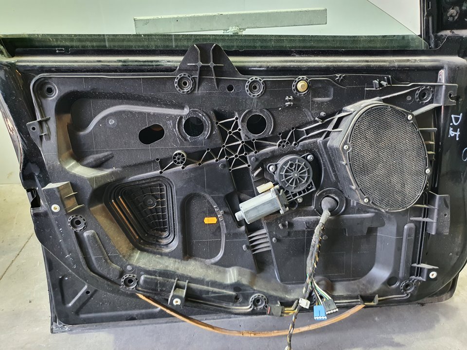 OPEL Priekinių kairių durų stiklo pakelėjas ELECTRICO2PINES 24044704