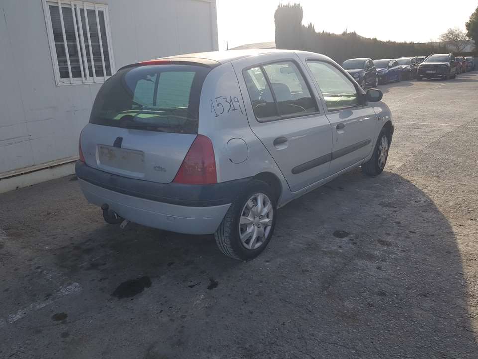 VAUXHALL Clio 3 generation (2005-2012) Jobb első ködlámpa 7700838256,37280999 24101396