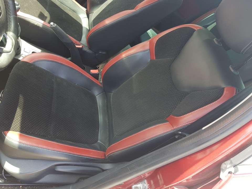 ALFA ROMEO Captur 1 generation (2013-2019) Priekšējais kreisais sēdeklis C/AIRBAG 25087460