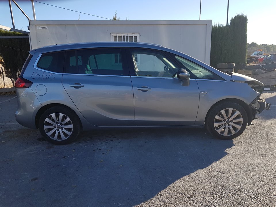 OPEL Zafira C (2012-2016) Замок задней левой двери 13579557 22926381